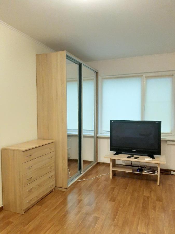 Apartment патриотика, позняки, бориса гмирі 12б