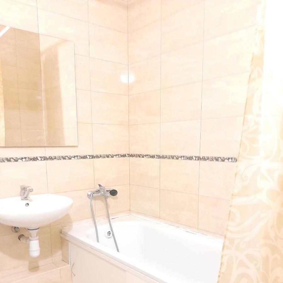 Apartment патриотика, позняки, бориса гмирі 12б Kyiv